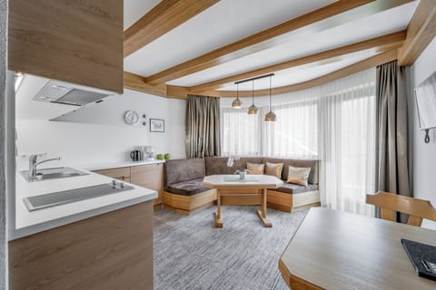 Apartment (up to 2 people , Ap. 1/5/8) | In-room safe, desk, soundproofing, free cribs/infant beds