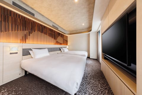 Deluxe Twin - Non - Smoking / Residential style | Desk, blackout drapes, iron/ironing board, free WiFi