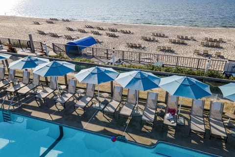 Indoor pool, seasonal outdoor pool, pool umbrellas, sun loungers
