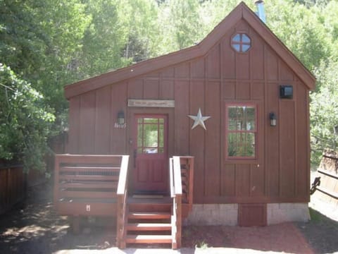 Front of Cabin, not many stairs, E-Z access.