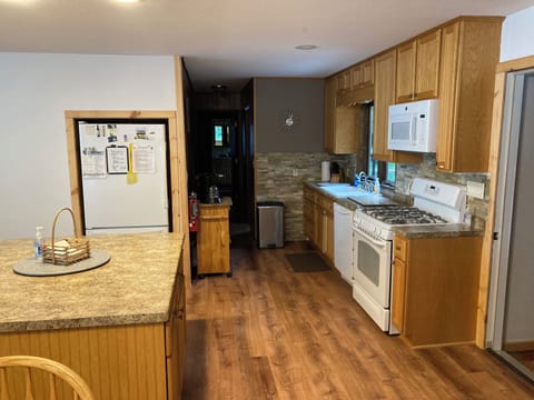 Kitchen, refrigerator, snack bar