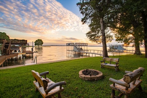 Welcome to our little slice of Heaven!