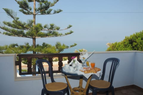 Double Room | Balcony
