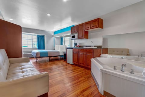 Desk, blackout drapes, iron/ironing board, free WiFi