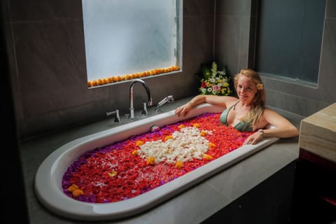 Couples treatment rooms