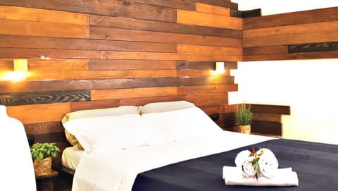 Superior Apartment, 1 Bedroom, Annex Building | 1 bedroom, down comforters, individually decorated