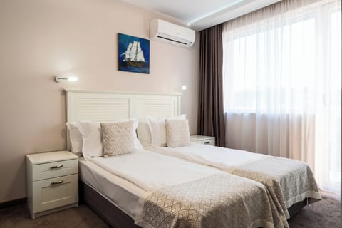 Apartment, 1 Bedroom | Free WiFi, bed sheets