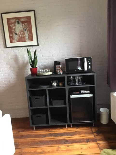 Suite, 3 Bedrooms | Microwave