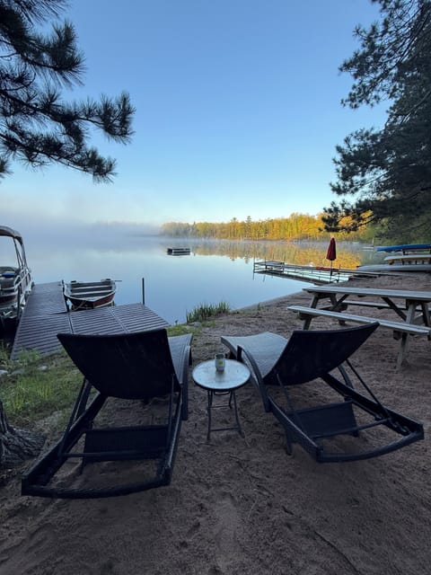 Enjoy your morning coffee, lounging...the lake is waiting for you!