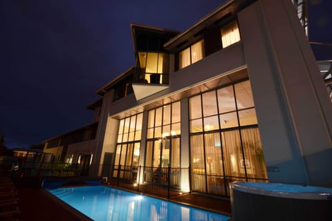 Outdoor pool, open 7:00 AM to 10:00 PM, sun loungers