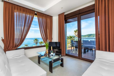 Family Suite 2-Bedroom Sea View | View from room