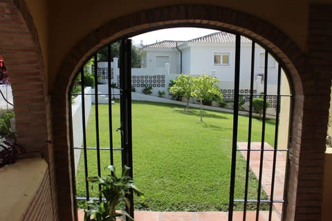 View from the Patio to the back yard. 