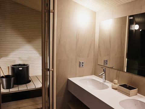 Shower, free toiletries, hair dryer, bathrobes