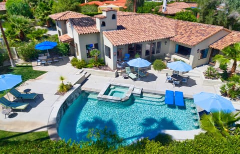 Spacious, Private Resort Like Grounds