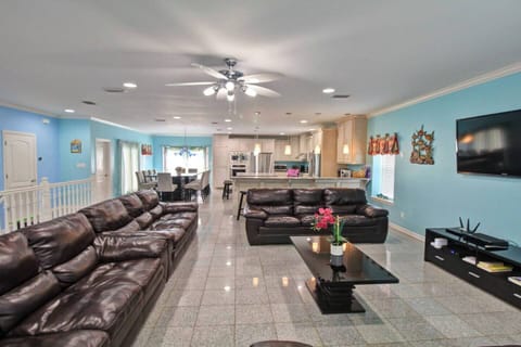 01224edd a94e 4fe7 a5c8 c33abe2e05ca