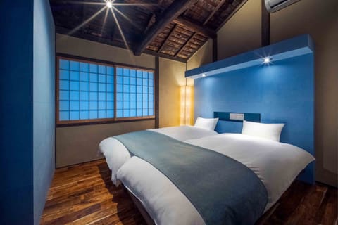 Private Vacation Home | 2 bedrooms, in-room safe, individually decorated, individually furnished