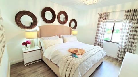Primary King Suite Jupiter Beach