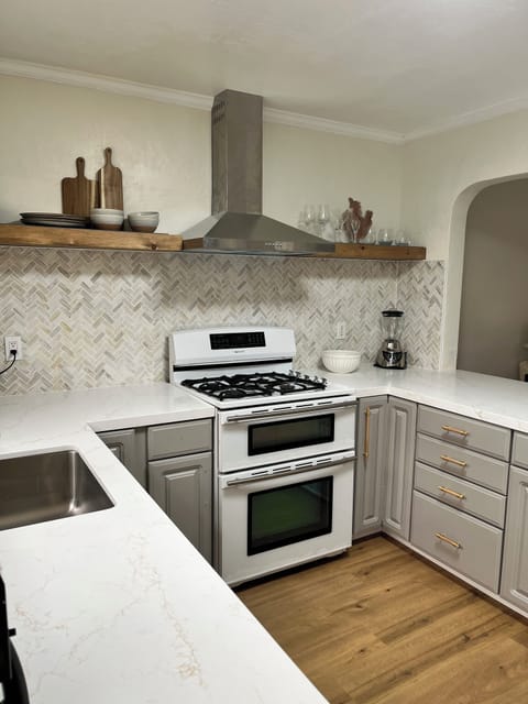 remodeled kitchen just completedi