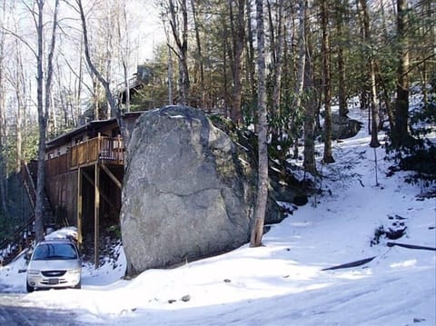 ~~TWO ROCK TREEHOUSE CHRISTMAS MORNING~~