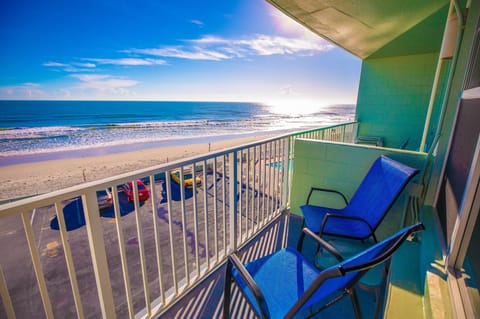 Amazing views of the Atlantic Ocean from balcony