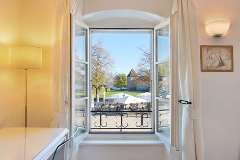 Double Room, Lake View | In-room safe, desk, blackout drapes, iron/ironing board