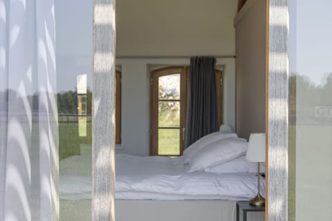 Panoramic House, 1 King Bed, 2 Bathrooms, Park View | Premium bedding, individually decorated, individually furnished, desk