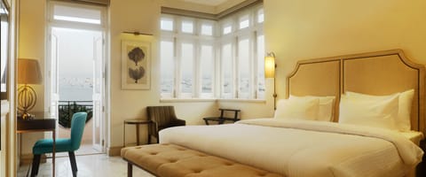 Superior Deluxe Balcony Sea Facing Room | In-room safe, desk, blackout drapes, soundproofing