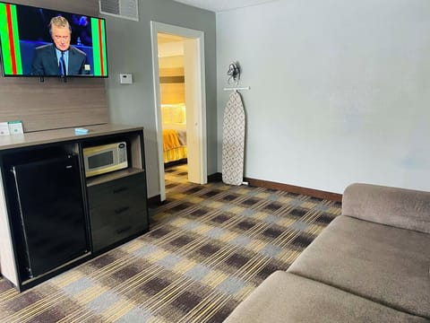 Individually furnished, blackout drapes, iron/ironing board