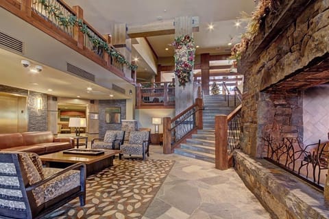 Condo, 3 Bedrooms | Interior