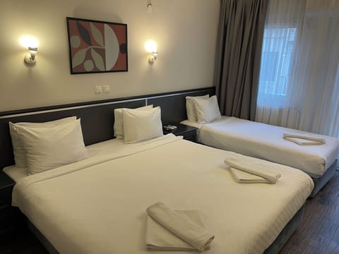 Family Room | Free WiFi, bed sheets