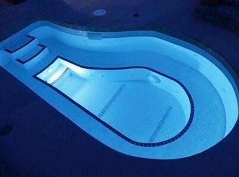 Outdoor hot tub - brand new as of July 2021