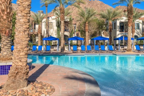 Resort Pool/Spa, Cabana's & Mt Views!  
