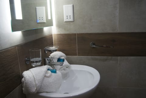 In-room safe, desk, free WiFi, bed sheets