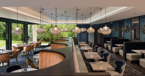 Breakfast, lunch and dinner served