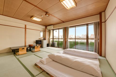 Family Room, Private Bathroom | Free WiFi