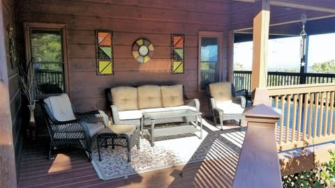 Outdoor living space on main deck