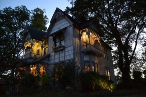 Front of property - evening/night