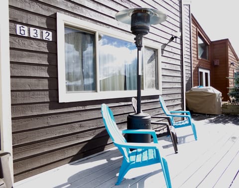 Great western facing deck with views of Byers Peak and the Winter Park Ski Area