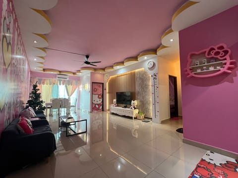 Signature Apartment, 3 Bedrooms | Living area | 50-inch Smart TV with digital channels, TV