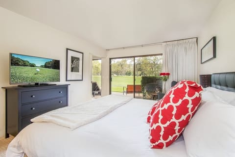 Start your day with the serene beauty of the Silverado golf course right outside your window. Experience tranquility as you wake up to lush greenery and the gentle sounds of nature.