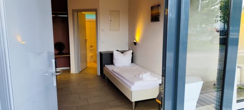 Junior Single Room, 1 Twin Bed | Desk, laptop workspace, free WiFi, bed sheets