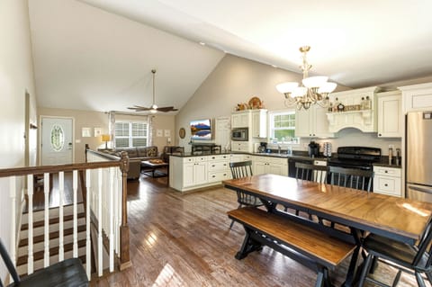 Open floor Kitchen