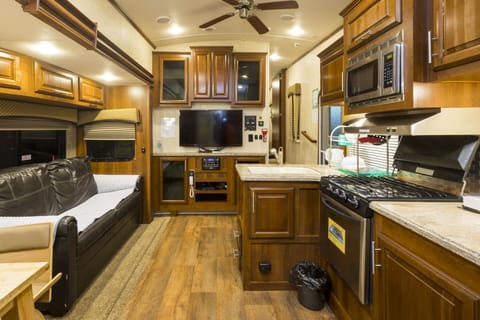 Premium Room | Blackout drapes, soundproofing, free WiFi, bed sheets