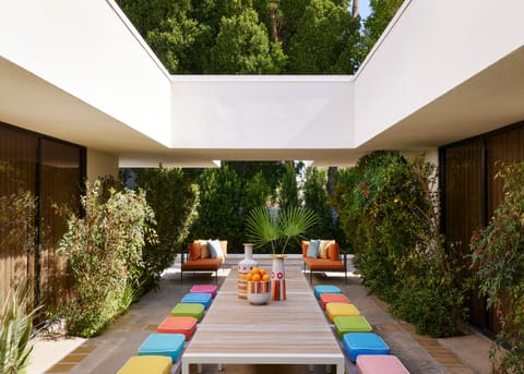 Room (Gene Autry Residence) | Reception