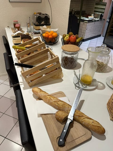 Daily buffet breakfast for a fee