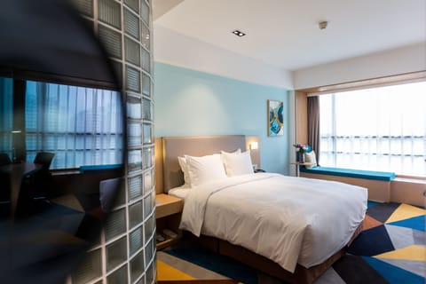 Minibar, in-room safe, desk, blackout drapes