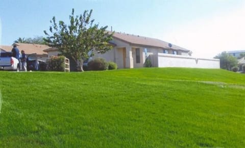Welcome to Gorgeous Home in Peaceful Glendale