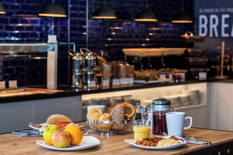 Daily buffet breakfast for a fee