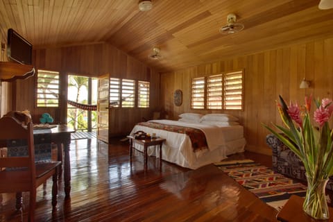 Deluxe Cabin, 1 Bedroom | In-room safe, iron/ironing board, free WiFi, bed sheets