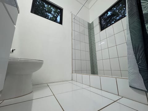 Papaya Jungle House - Queen Bed, Tree Top Terrace | Bathroom | Shower, rainfall showerhead, towels, toilet paper